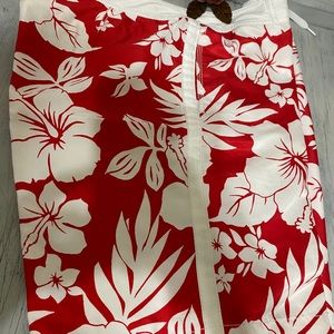 Men’s swim trunk